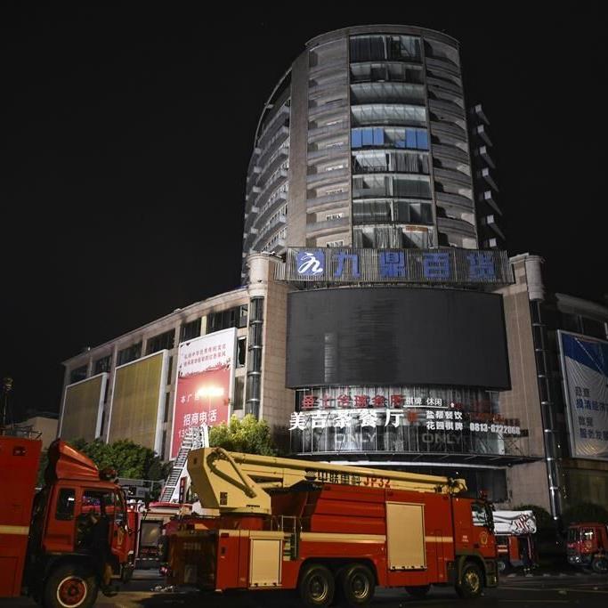 A fire kills 16 people at a shopping mall in southwestern China